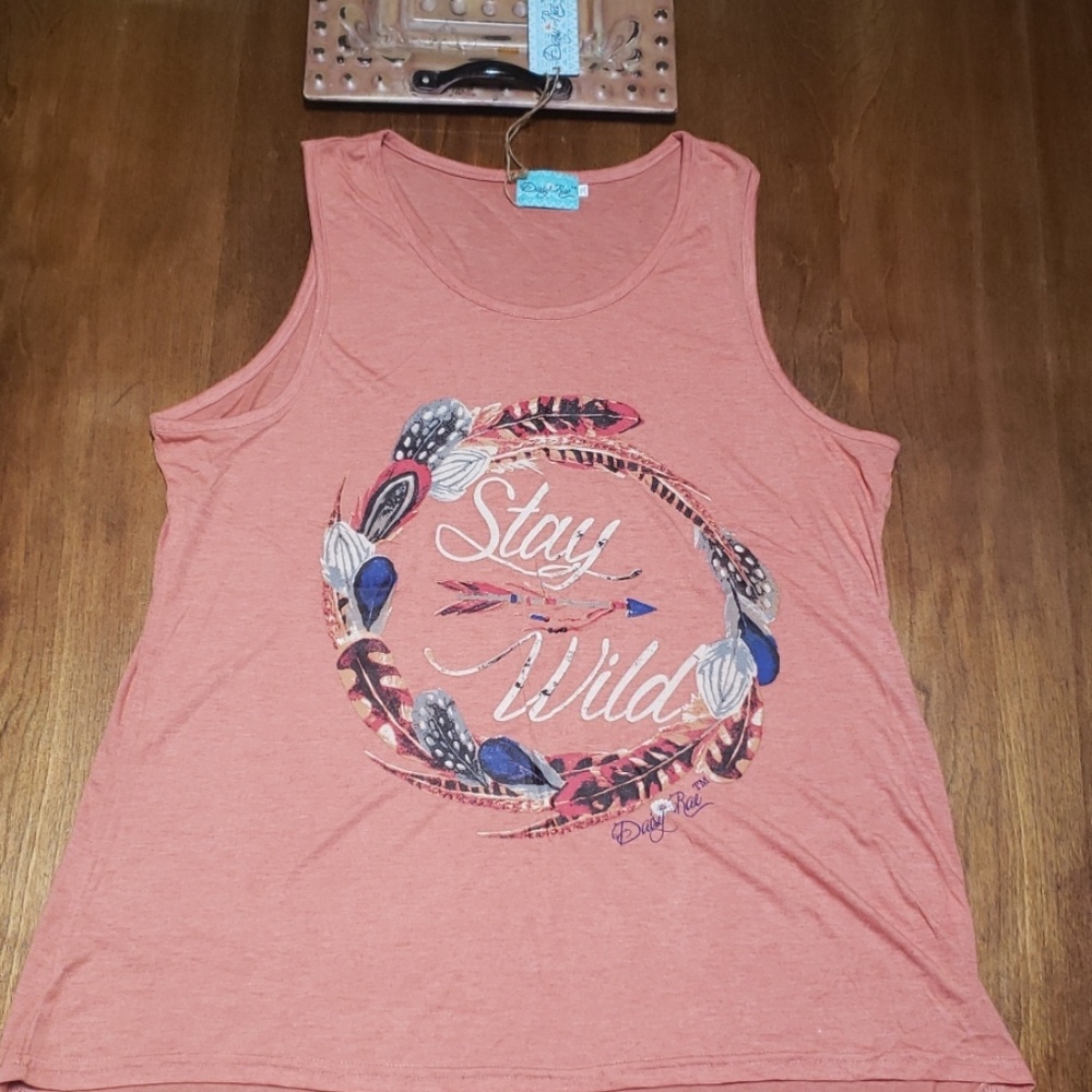 Sleevless tank stay wild